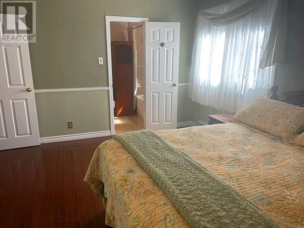Property at 100 Brookfield Avenue image 3