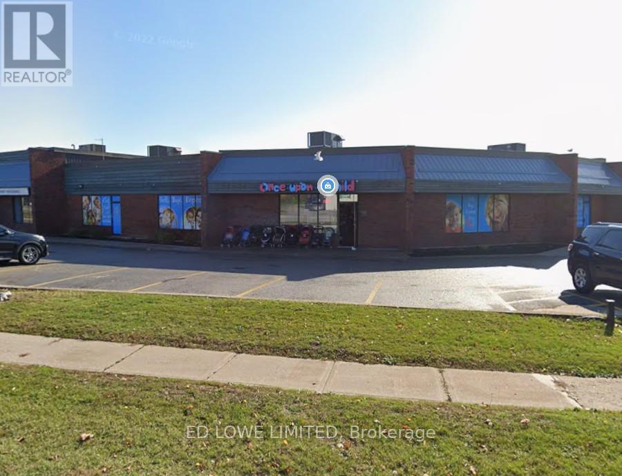 13 -16 - 15 CEDAR POINTE DRIVE, Barrie, Ontario