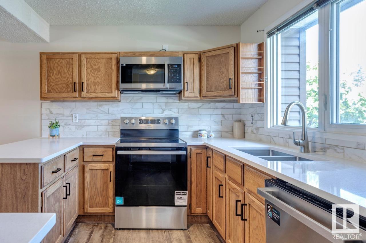 Property at #47 3115 119 ST NW image 1