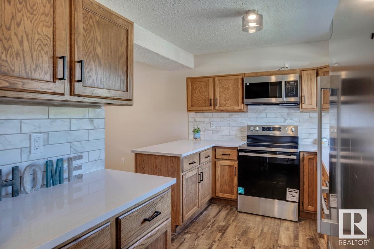 Property at #47 3115 119 ST NW image 2
