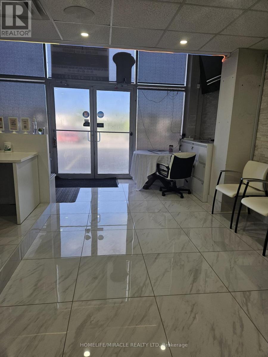 102 - 2901 Markham Road, Toronto, Ontario  M1X 0B6 - Photo 3 - E12271568