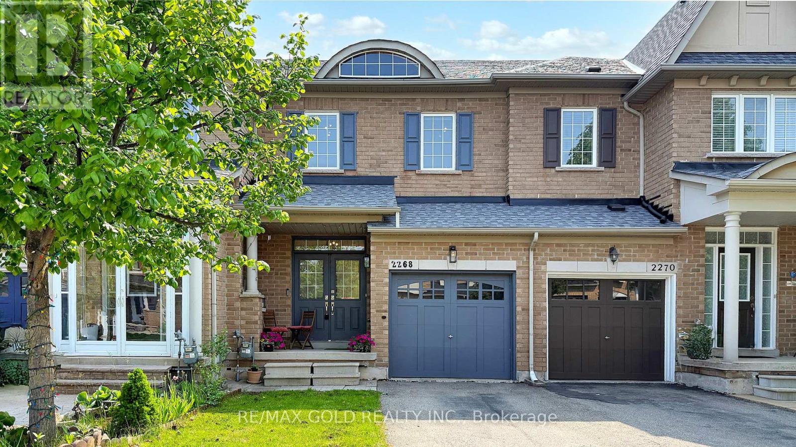 Property at 2268 STONE GLEN CRESCENT image 3