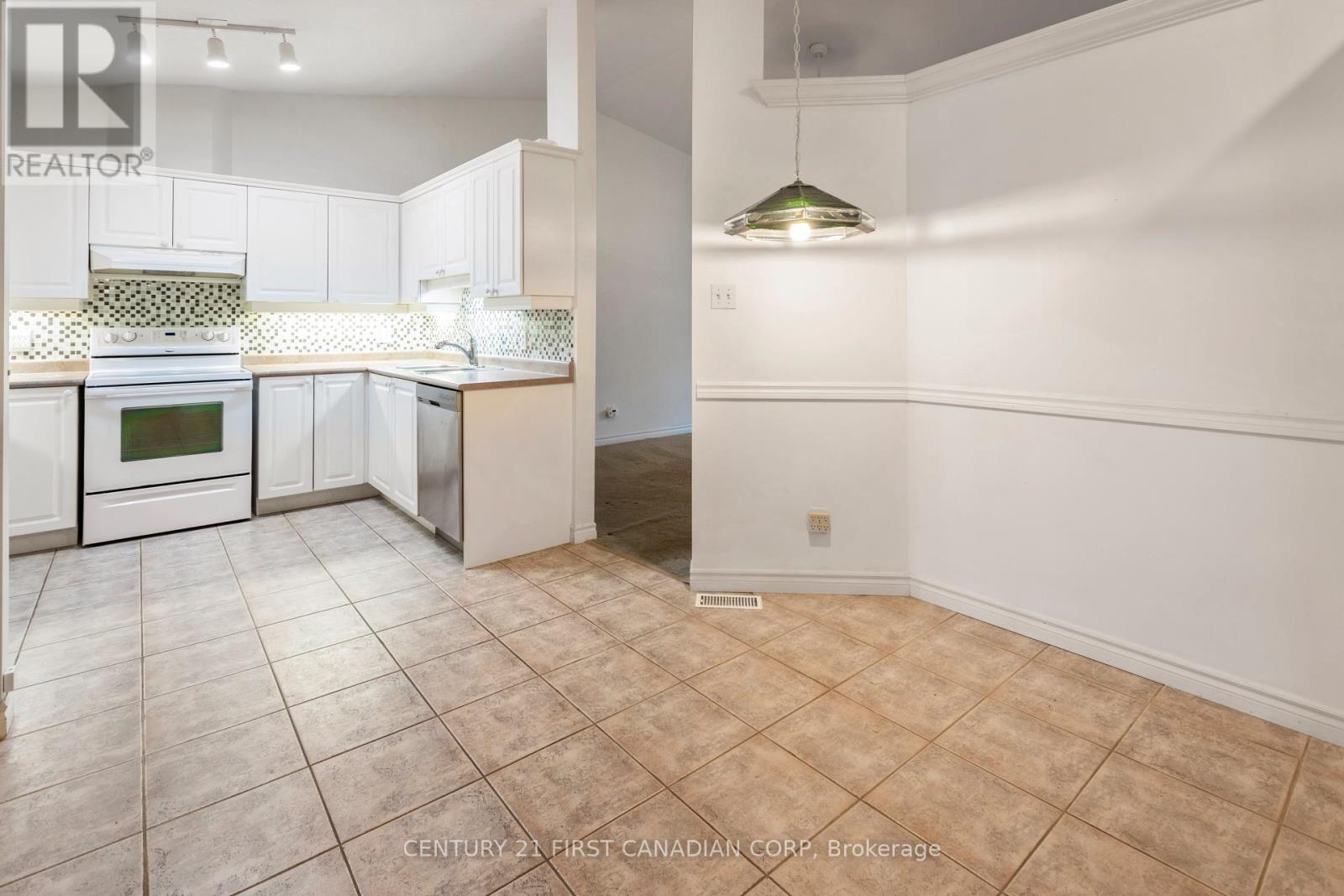 10 - 1241 Beaverbrook Avenue, London North, Ontario  N6H 5P1 - Photo 12 - X12276941
