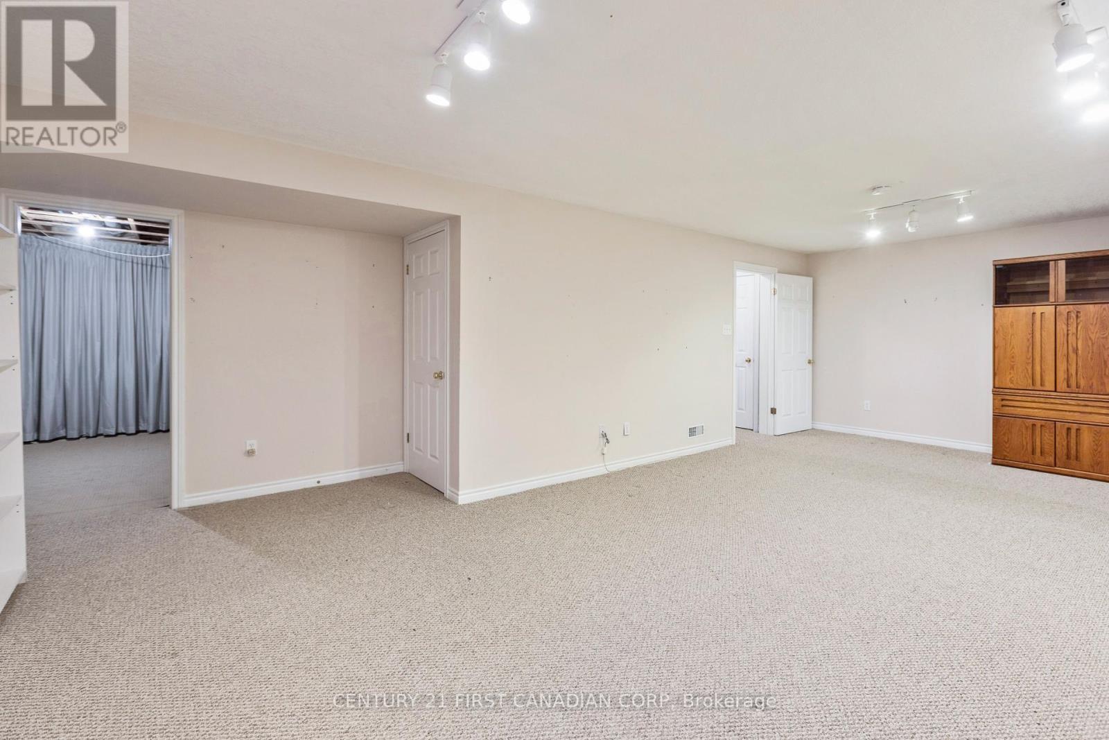 10 - 1241 Beaverbrook Avenue, London North, Ontario  N6H 5P1 - Photo 18 - X12276941