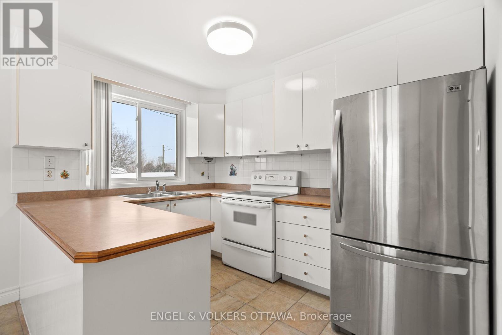 Property at 263 MICHEL CIRCLE image 5