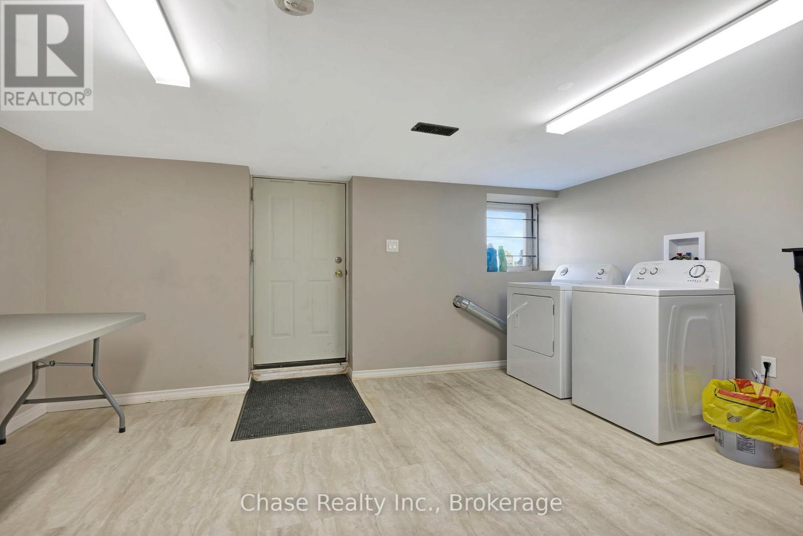 1 Terrace Hill Street, Brantford, Ontario  N3R 1E8 - Photo 24 - X12276967