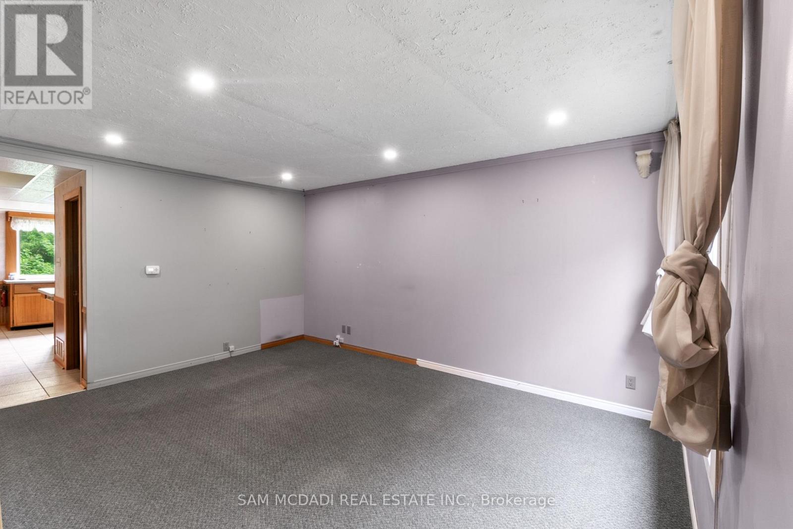 Property at 31 BEECH STREET image 4