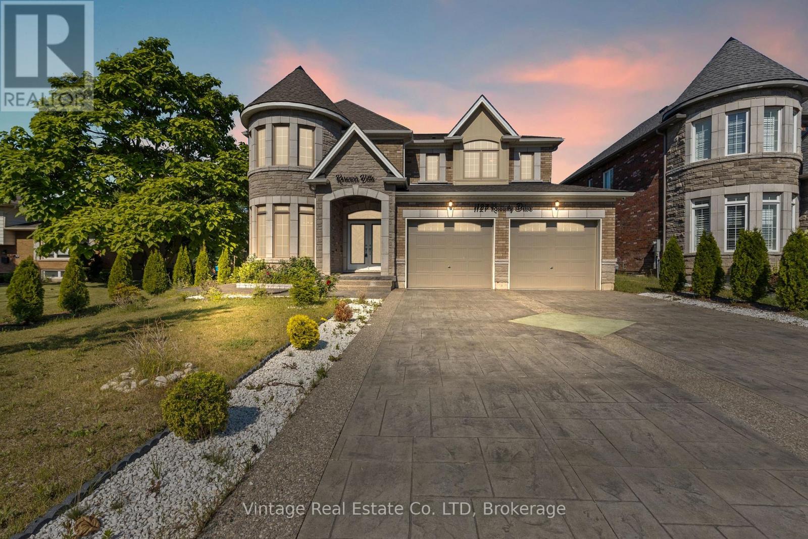 Property at 1127 KENNEDY DRIVE image 2