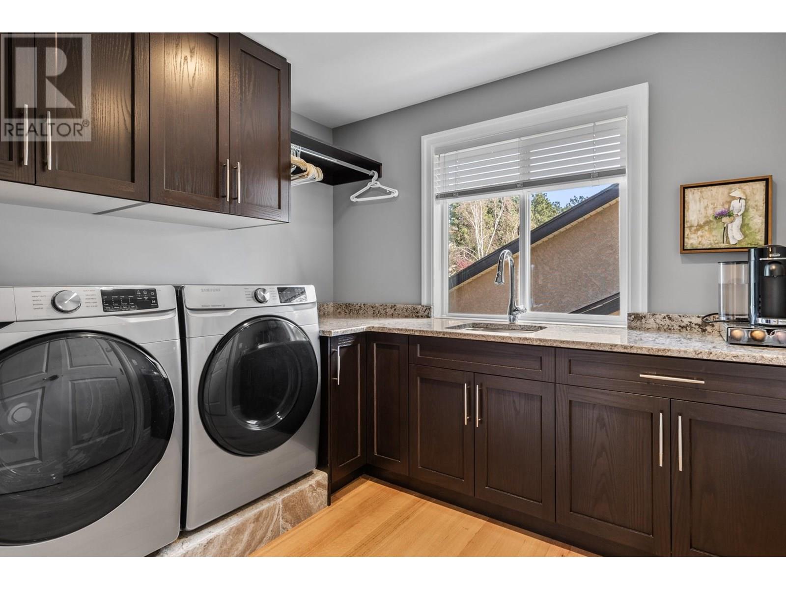Property at 1554 Chardonnay Place image 4