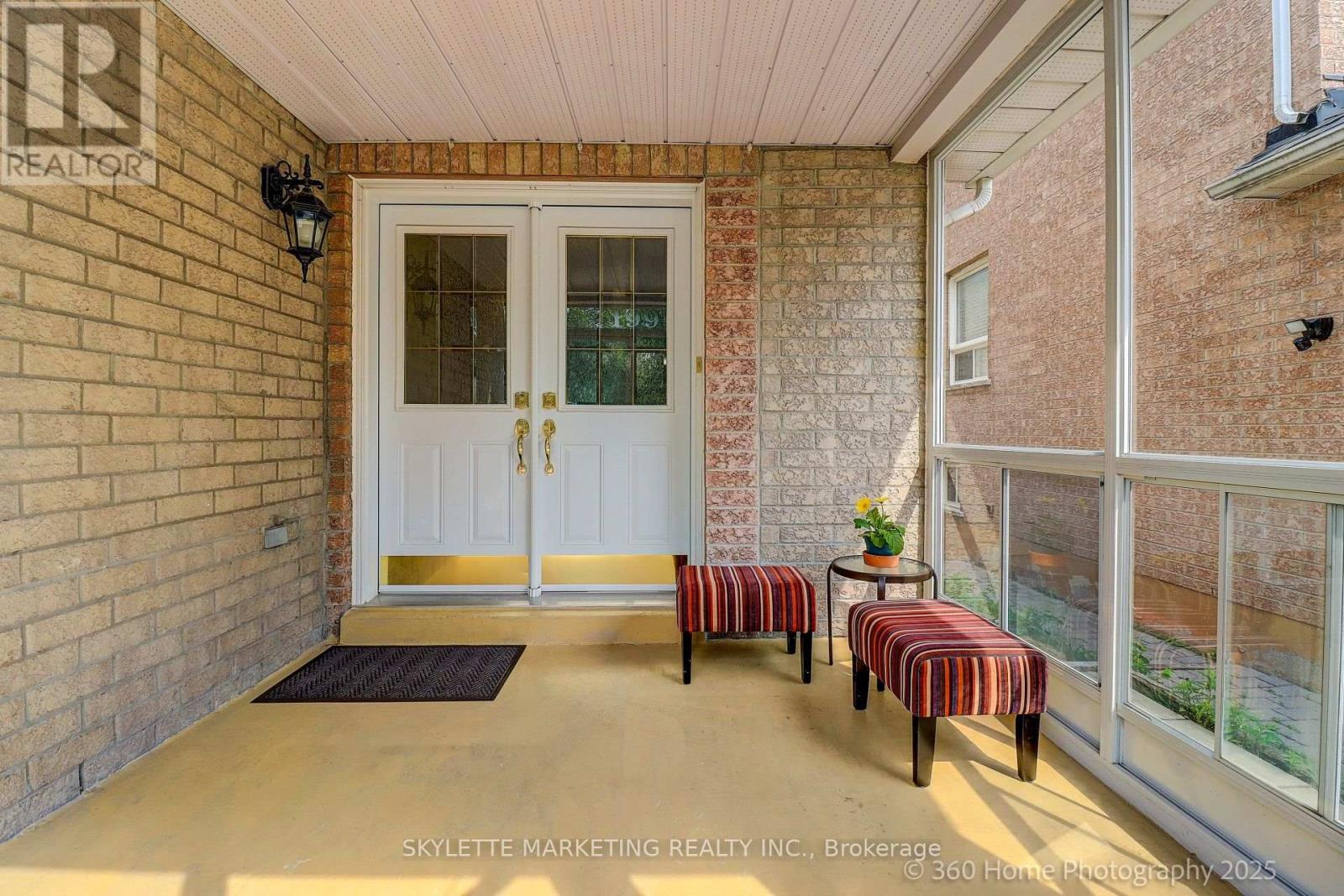 Property at 199 KAYLA CRESCENT image 3