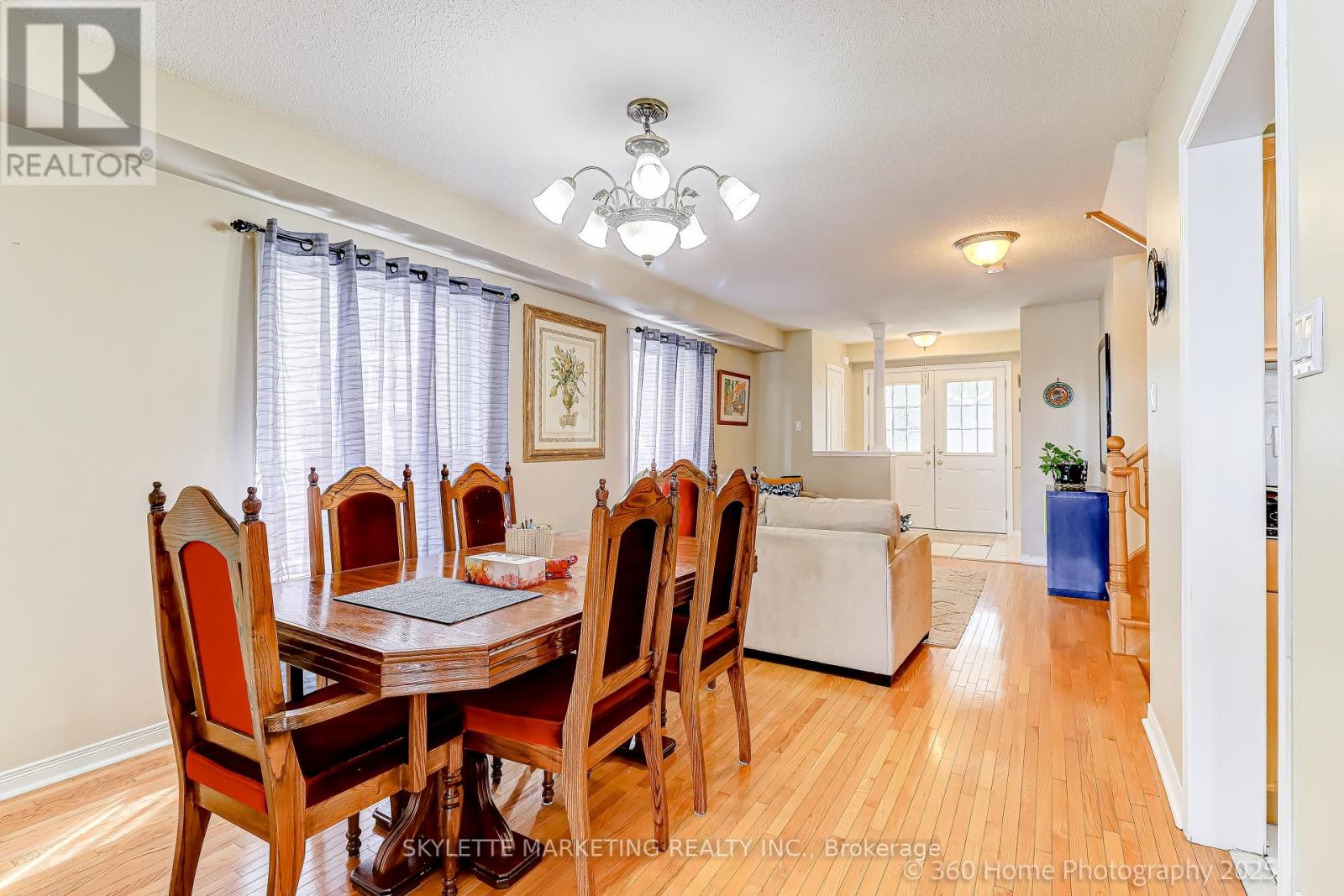 199 Kayla Crescent, Vaughan, Ontario  L6A 3P4 - Photo 7 - N12276826