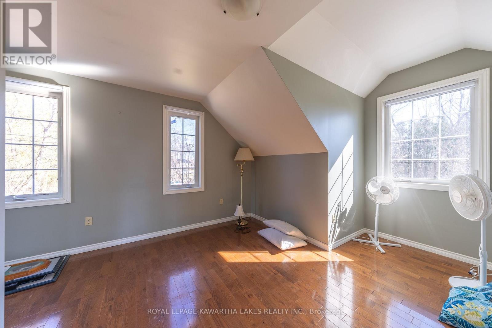 375 Snug Harbour Road, Kawartha Lakes (Fenelon), Ontario  K9V 4R6 - Photo 38 - X12276905