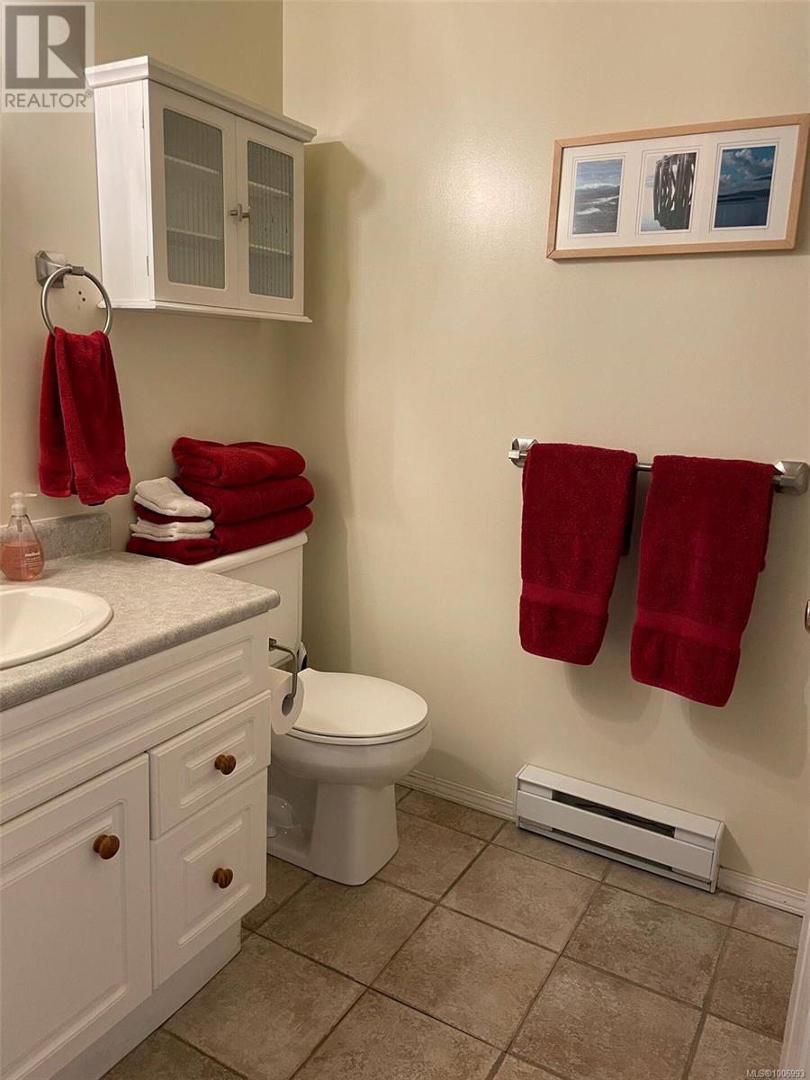 71a Orca Way, Alert Bay, British Columbia  V0N 1A0 - Photo 15 - 1006993