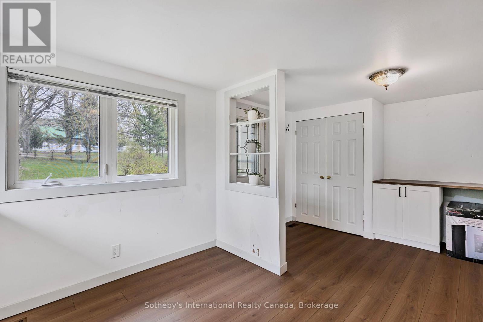 266 Port Hoover Road, Kawartha Lakes, Ontario  K0M 2C0 - Photo 7 - X12276953