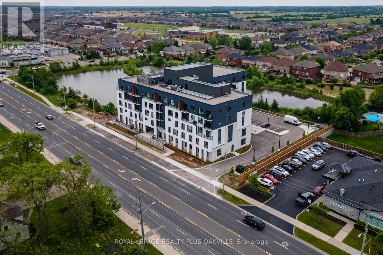 Property at 221 - 1936 RYMAL ROAD E image 3