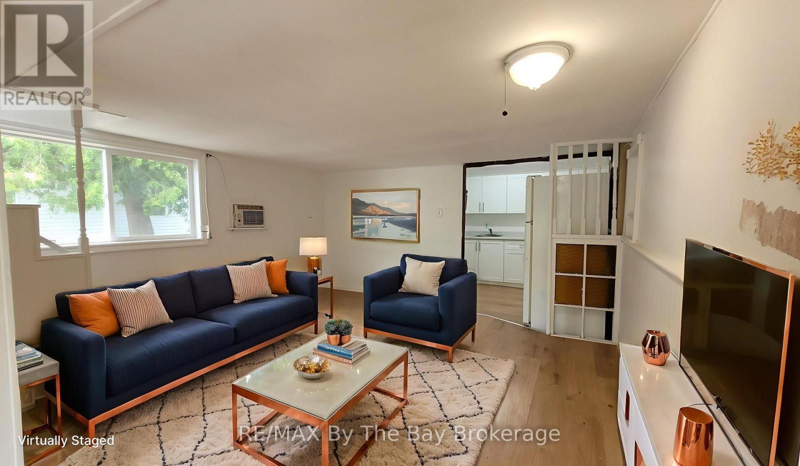 23 Glen Street, Wasaga Beach, Ontario  L9Z 2K5 - Photo 34 - S12277089