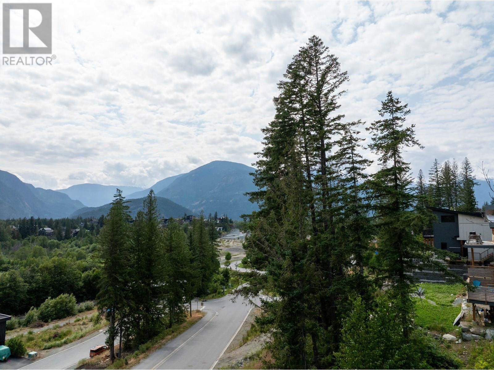 7661 Cerulean Drive, Pemberton, British Columbia  V0N 2L3 - Photo 14 - R3025605