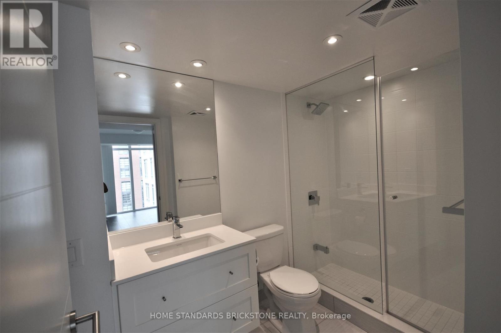 1221 - 525 Adelaide Street W, Toronto, Ontario  M5V 0N7 - Photo 5 - C12276871