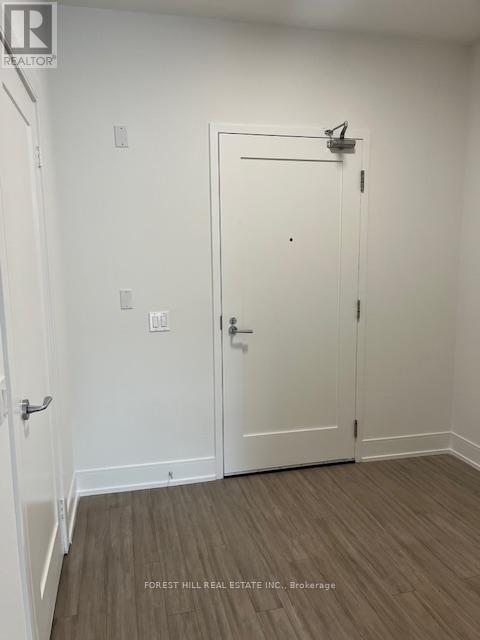 Th8 - 310 Tweedsmuir Avenue, Toronto, Ontario  M5P 2Y2 - Photo 4 - C12276903