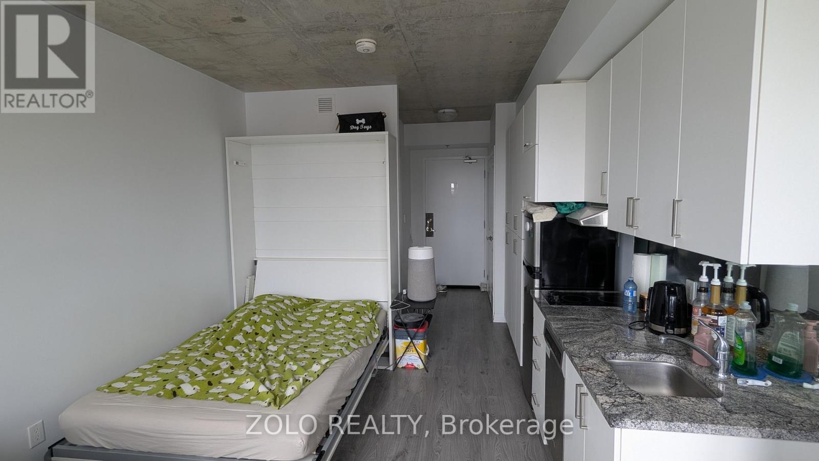 Property at 237 - 1900 SIMCOE STREET N image 5