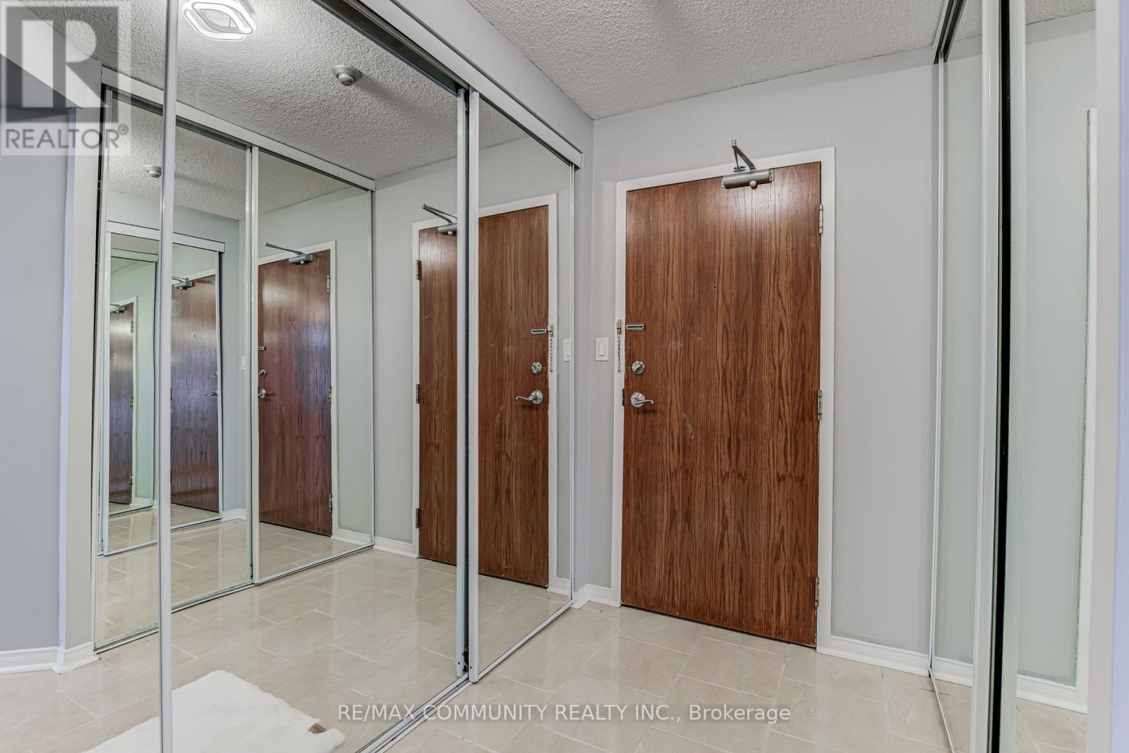 Property at 704 - 1625 PICKERING PARKWAY image 3