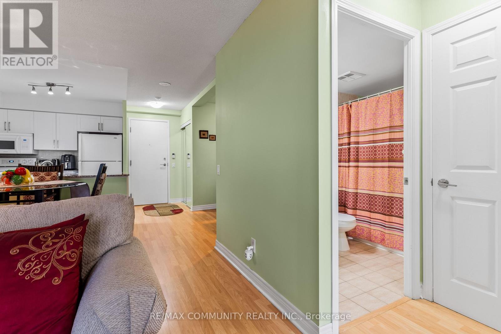 809 - 83 Borough Drive, Toronto, Ontario  M1P 5E4 - Photo 11 - E12277027
