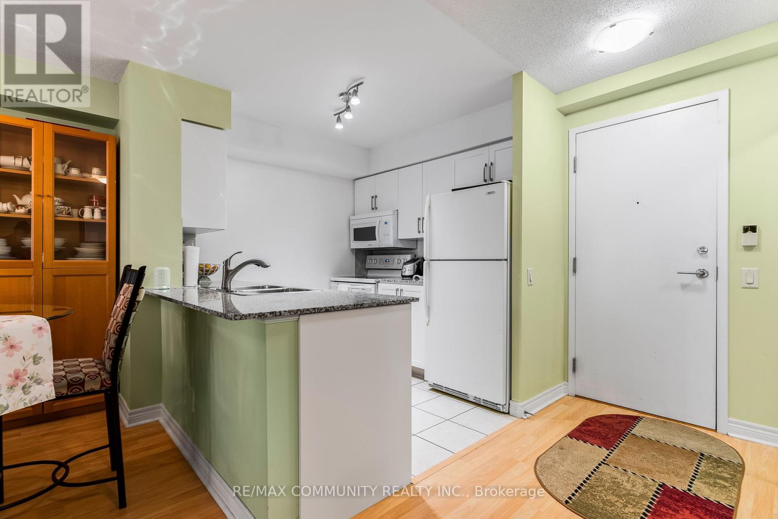 809 - 83 Borough Drive, Toronto, Ontario  M1P 5E4 - Photo 3 - E12277027