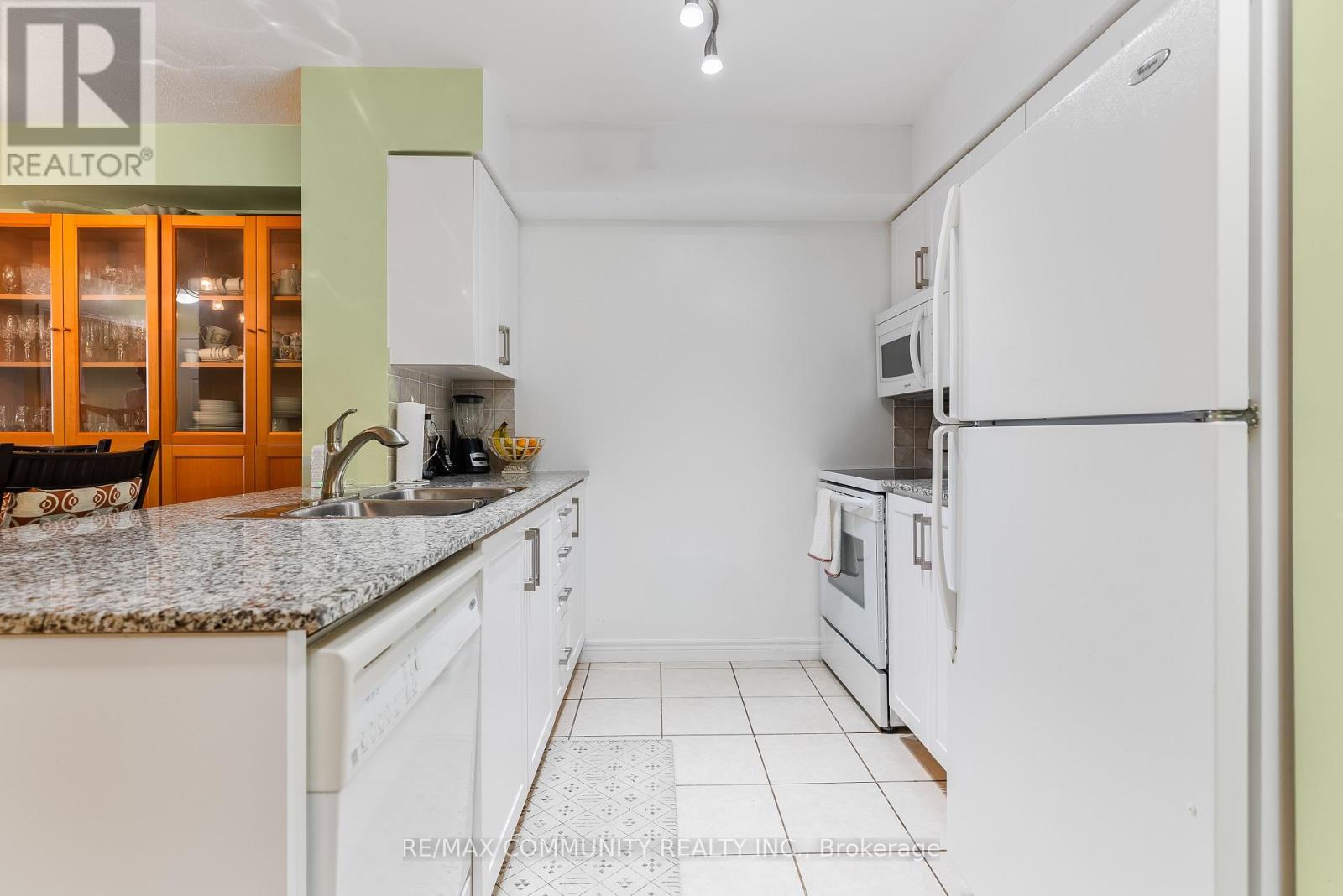 809 - 83 Borough Drive, Toronto, Ontario  M1P 5E4 - Photo 4 - E12277027