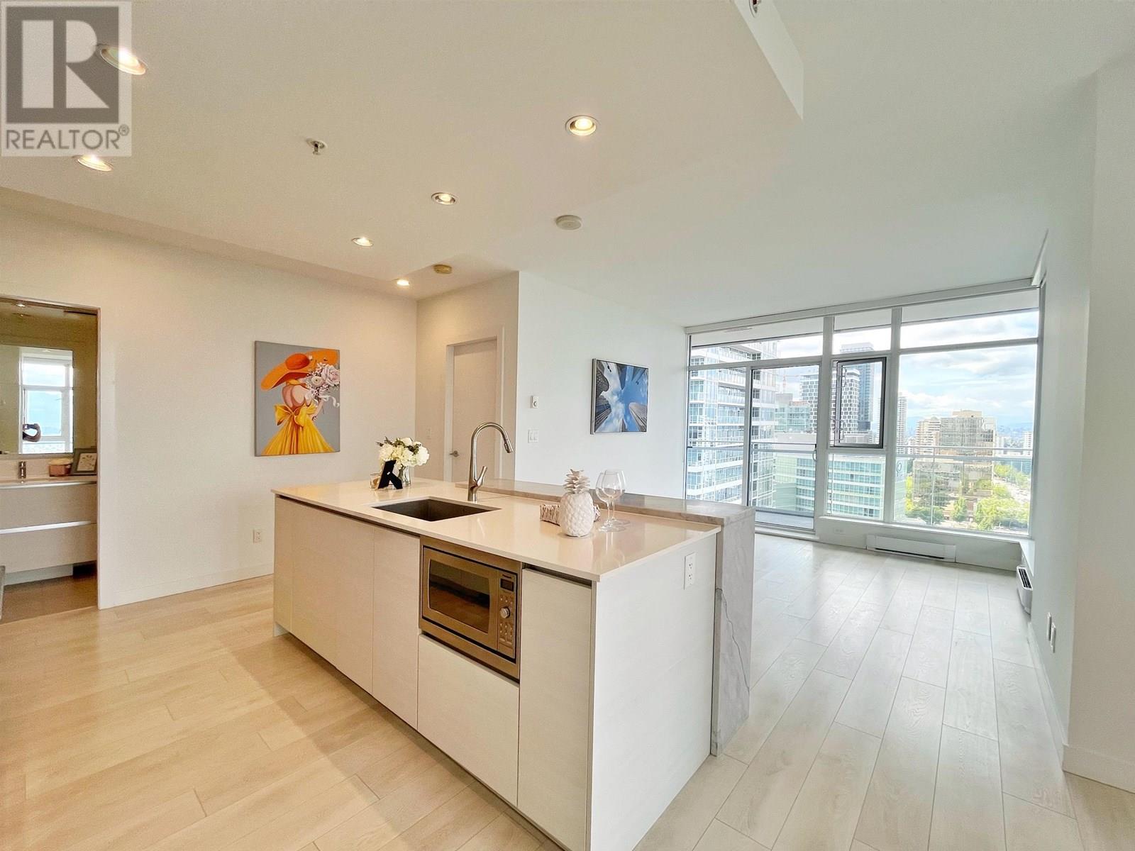 2208 4670 Assembly Way, Burnaby, British Columbia  V5H 0H3 - Photo 13 - R3025430