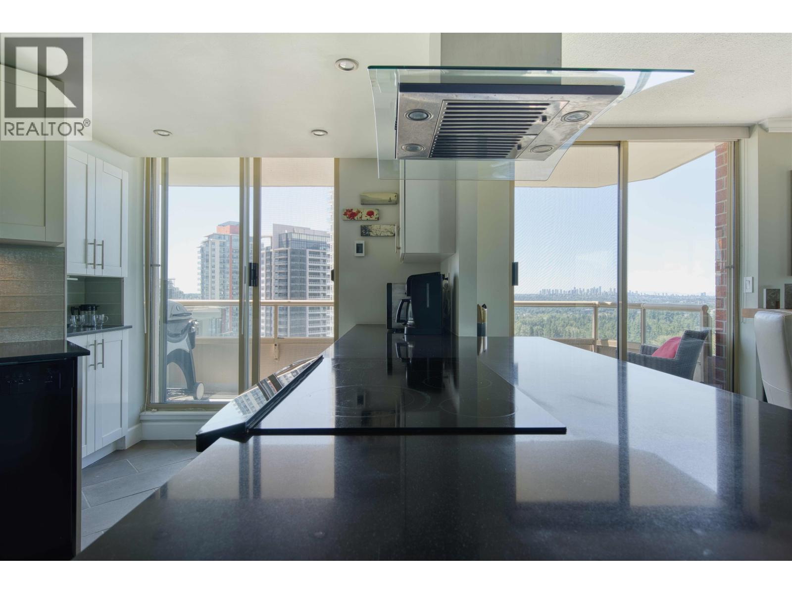 1704 738 Farrow Street, Coquitlam, British Columbia  V3J 7V4 - Photo 11 - R3025493