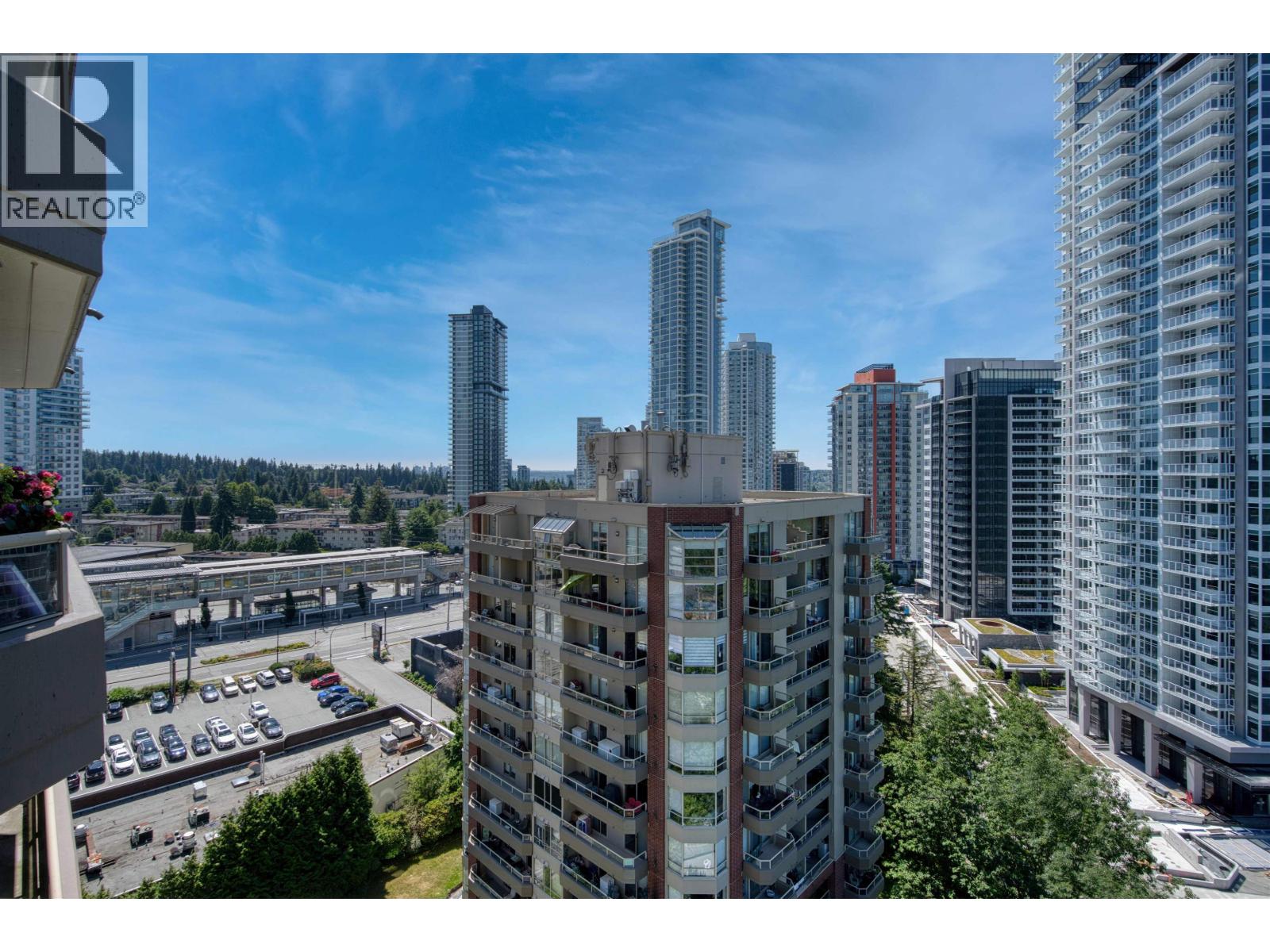 1704 738 Farrow Street, Coquitlam, British Columbia  V3J 7V4 - Photo 3 - R3025493