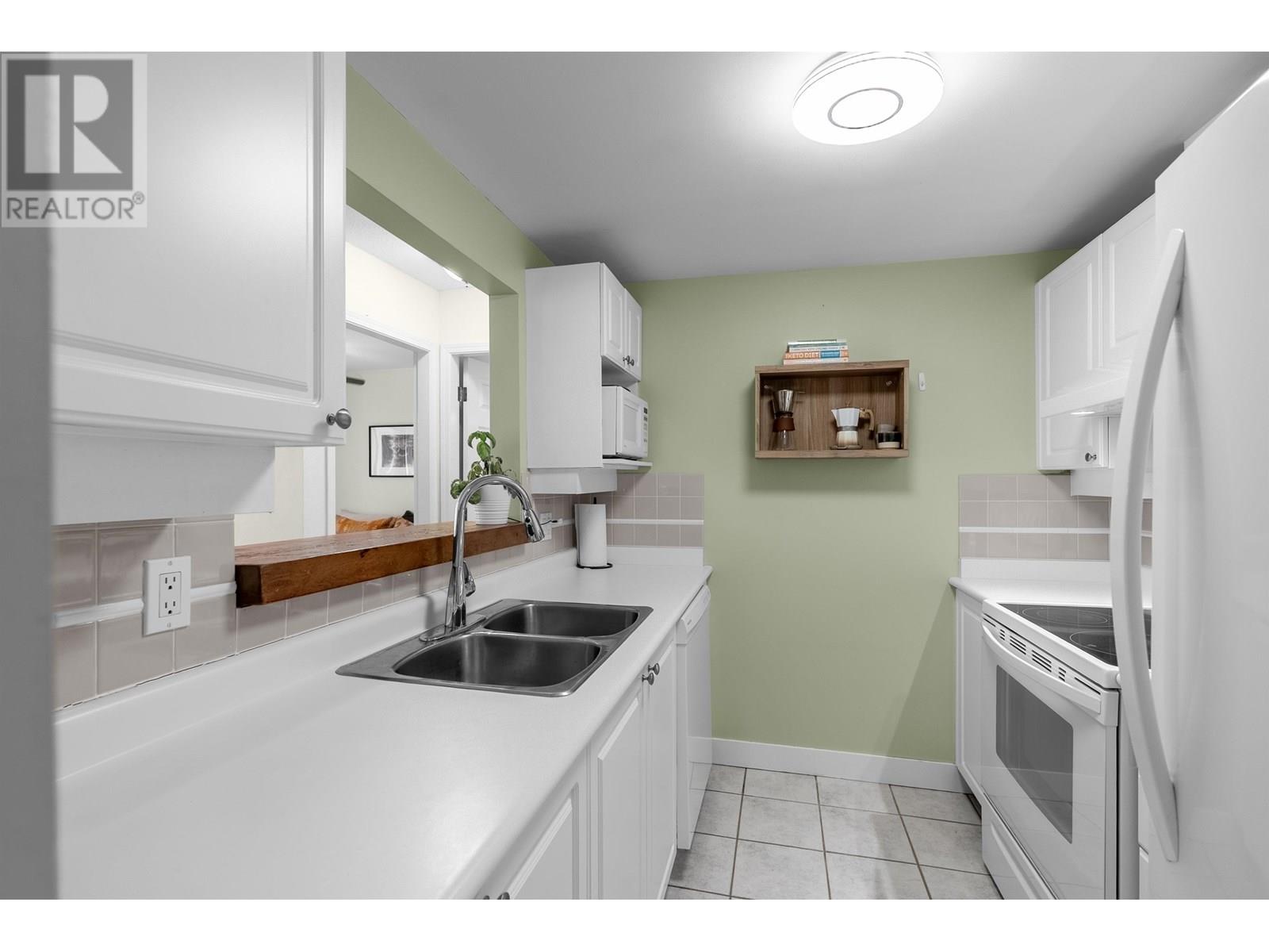 115 630 Roche Point Drive, North Vancouver, British Columbia  V7H 3A1 - Photo 9 - R3025637
