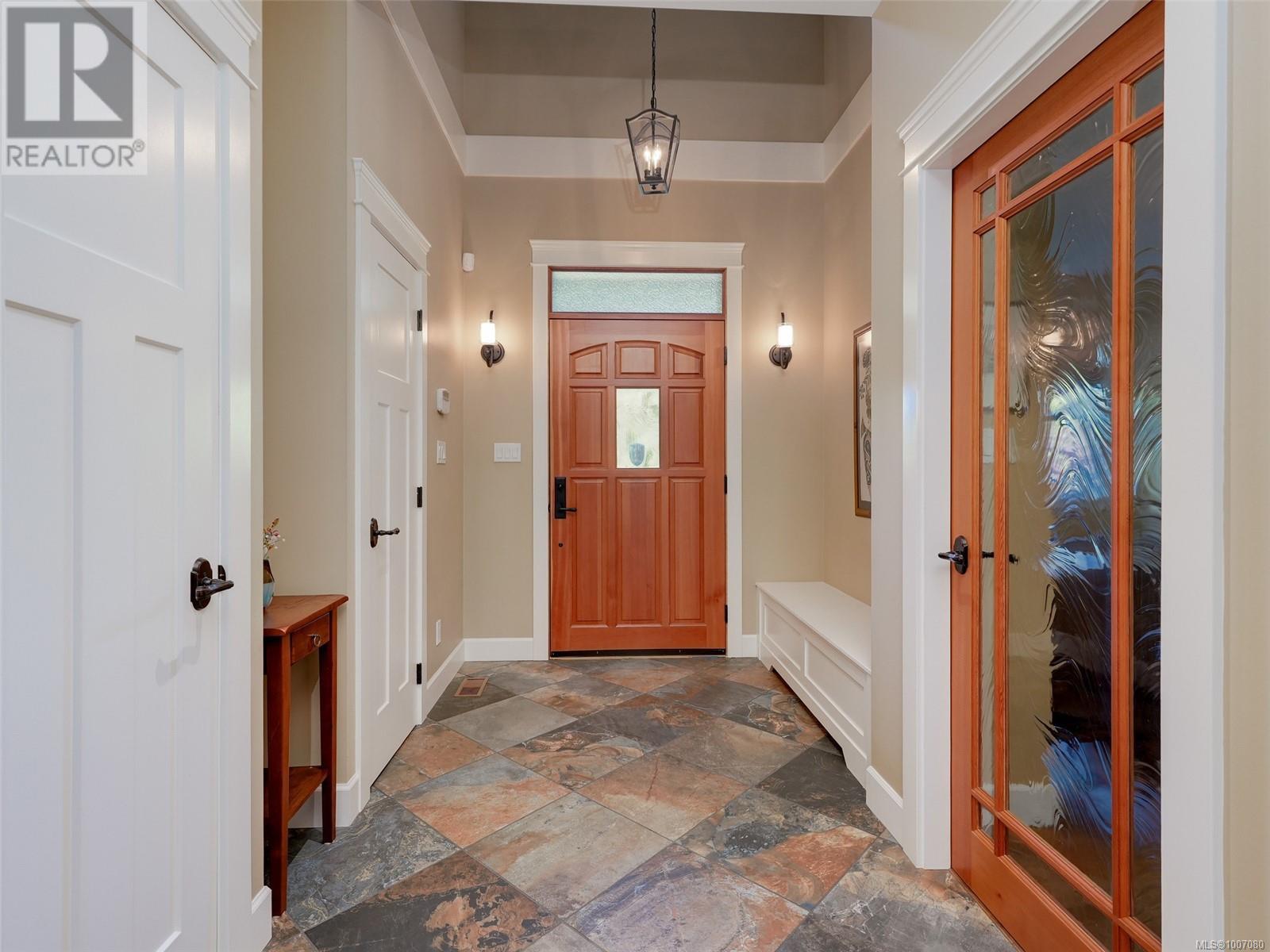 3215 Henderson Rd, Oak Bay, British Columbia  V8P 5A3 - Photo 52 - 1007080