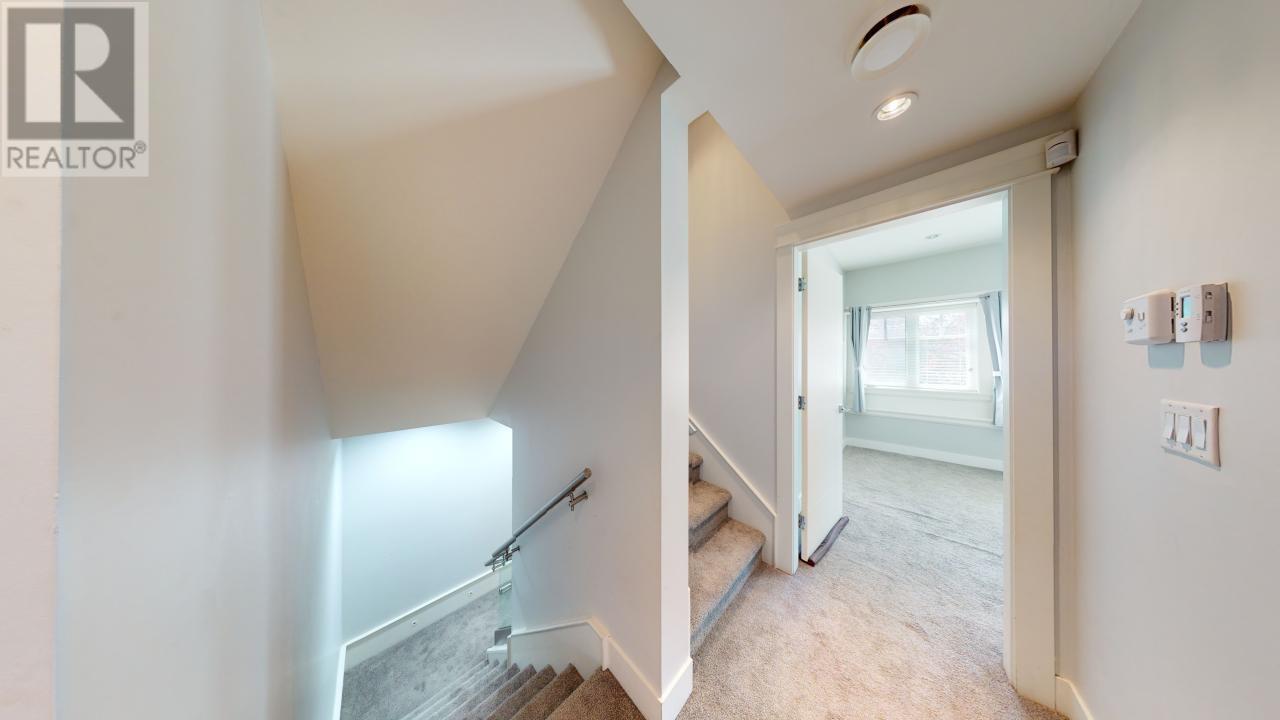 3317 E 3rd Avenue, Vancouver, British Columbia  V5M 1J5 - Photo 18 - R3025456