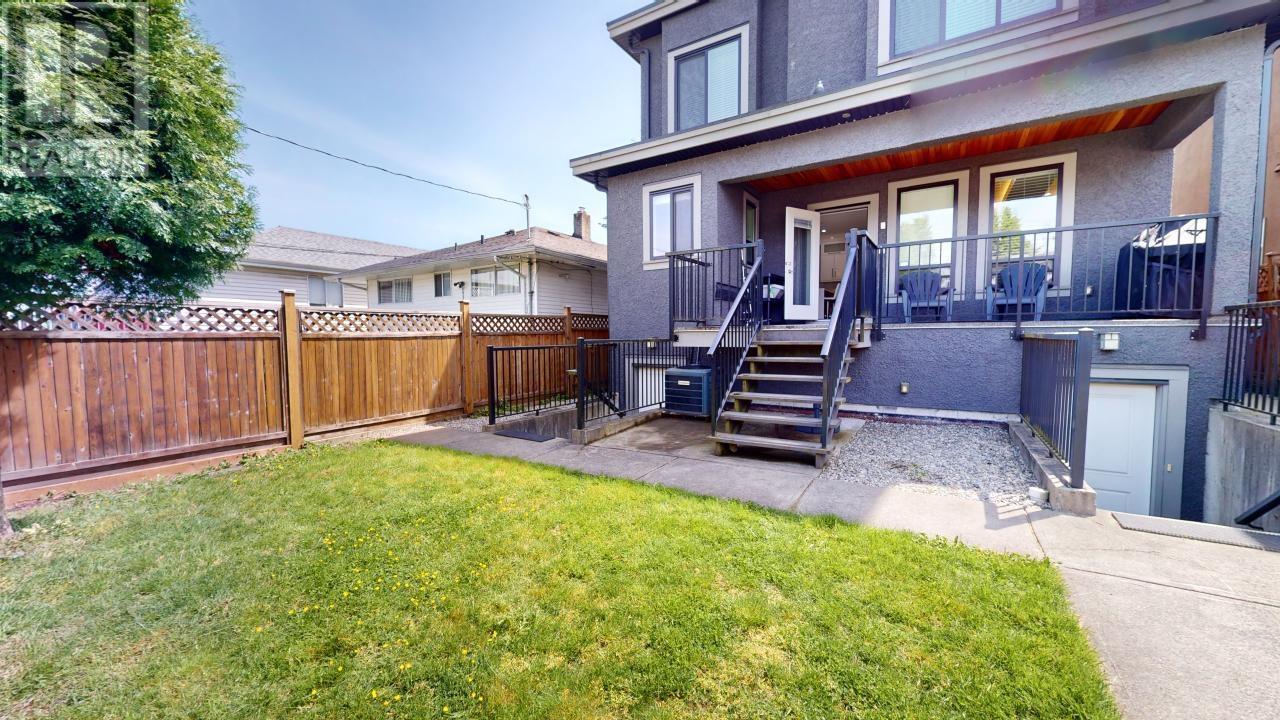 3317 E 3rd Avenue, Vancouver, British Columbia  V5M 1J5 - Photo 3 - R3025456