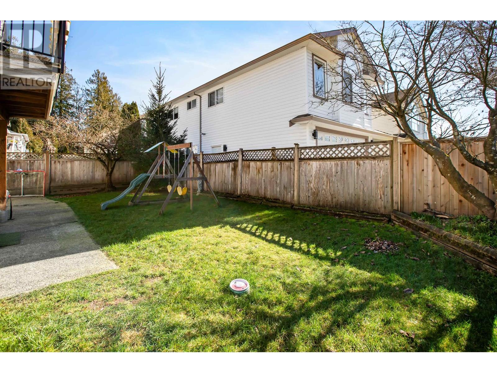 20660 Thorne Avenue, Maple Ridge, British Columbia  V2X 2K8 - Photo 36 - R3025529