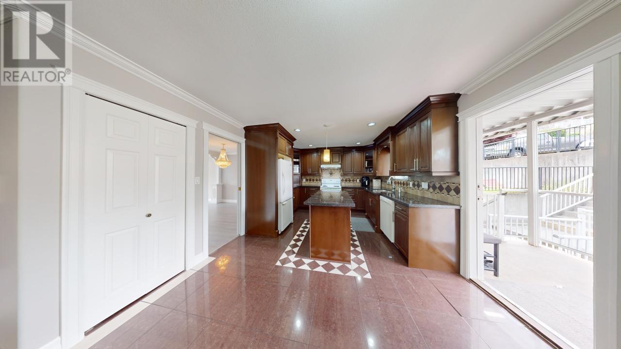 7563 Cariboo Road, Burnaby, British Columbia  V3N 4X2 - Photo 11 - R3025639