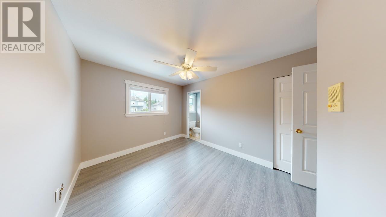 7563 Cariboo Road, Burnaby, British Columbia  V3N 4X2 - Photo 25 - R3025639