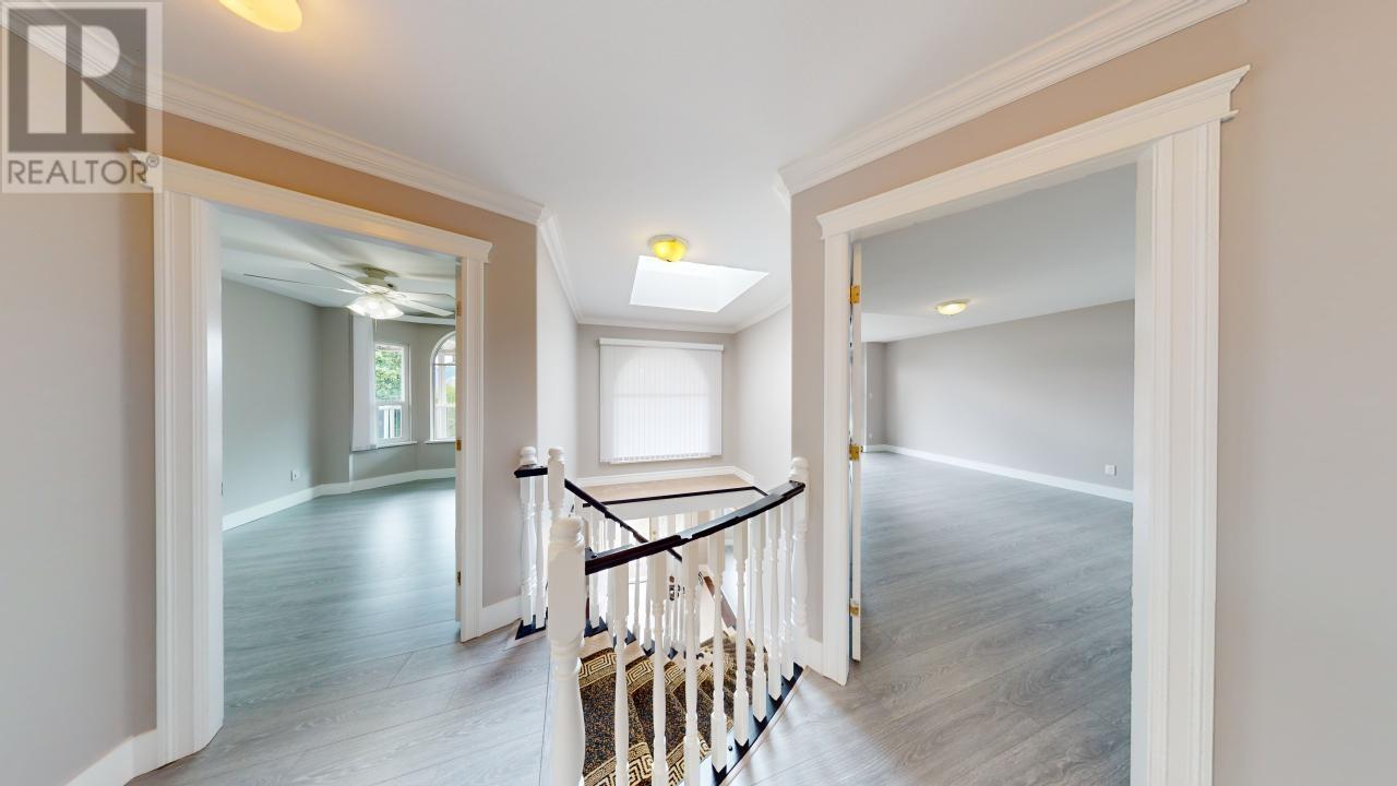 7563 Cariboo Road, Burnaby, British Columbia  V3N 4X2 - Photo 27 - R3025639