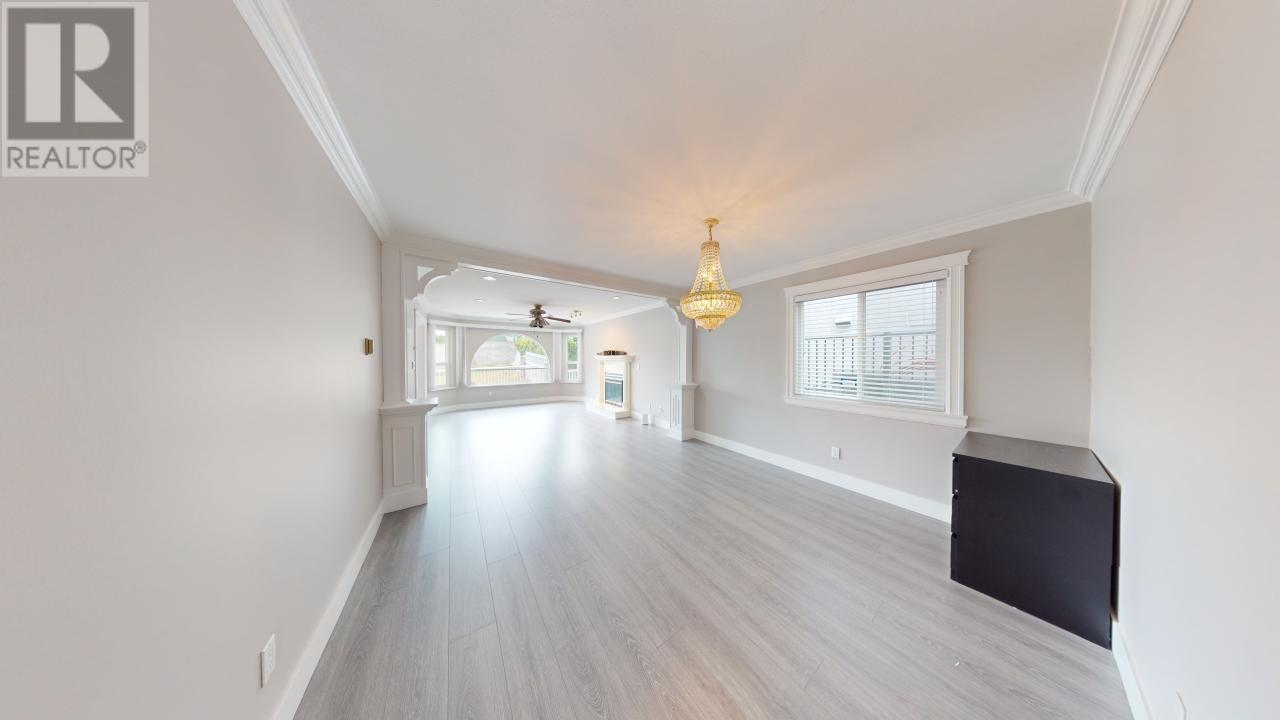7563 Cariboo Road, Burnaby, British Columbia  V3N 4X2 - Photo 6 - R3025639