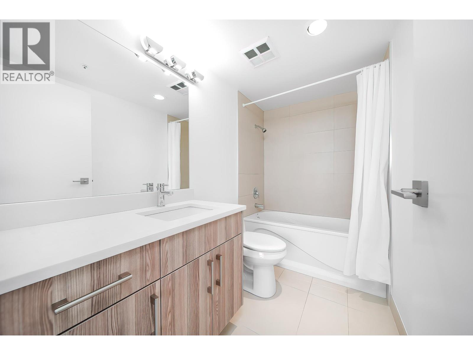 7* 199 Drake Street, Vancouver, British Columbia  V6Z 2R6 - Photo 15 - R3025432