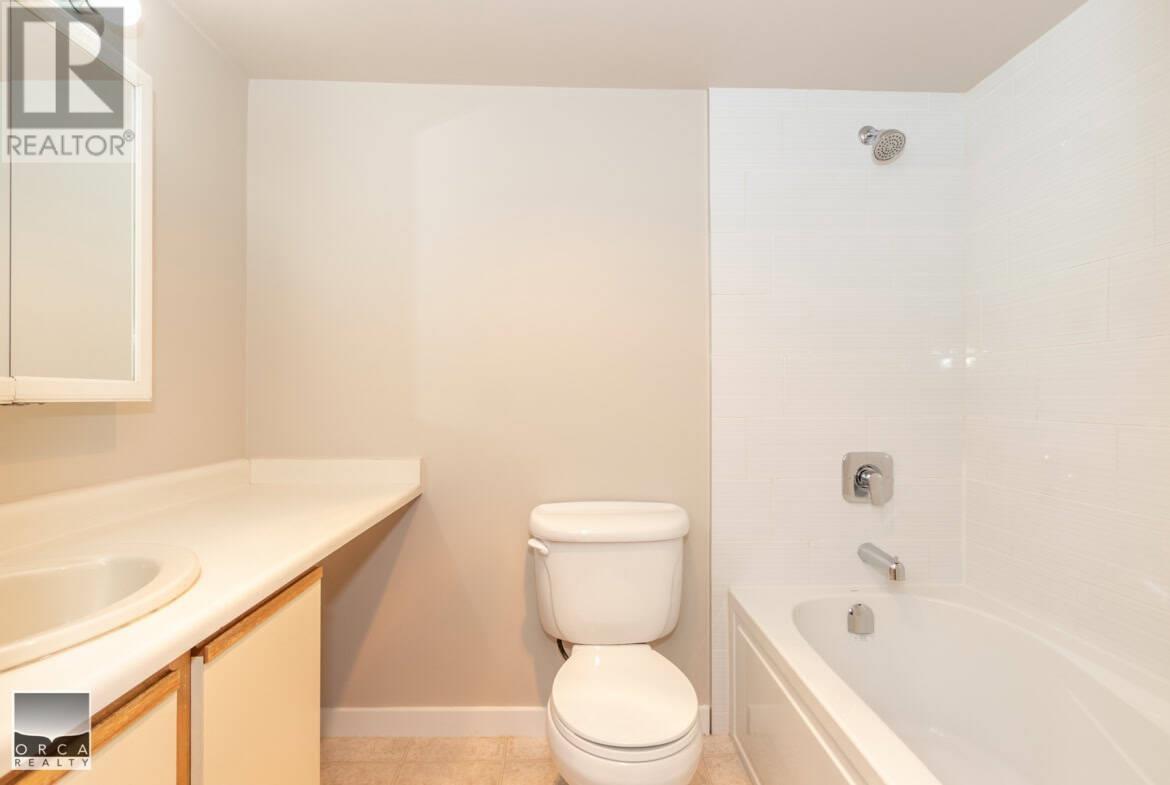 313 65 First Street, New Westminster, British Columbia  V3L 5K9 - Photo 6 - R3025598