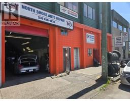 234 E ESPLANADE, North Vancouver, British Columbia