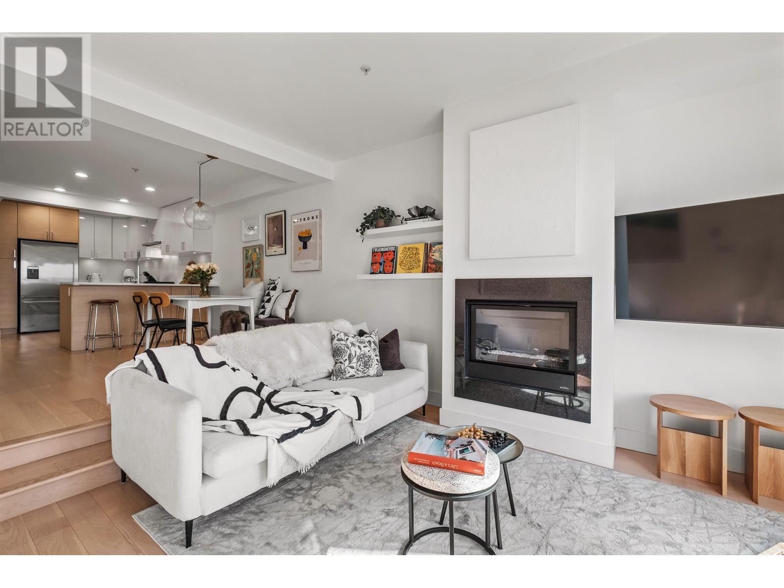 Property at 1688 MCLEAN DRIVE image 2