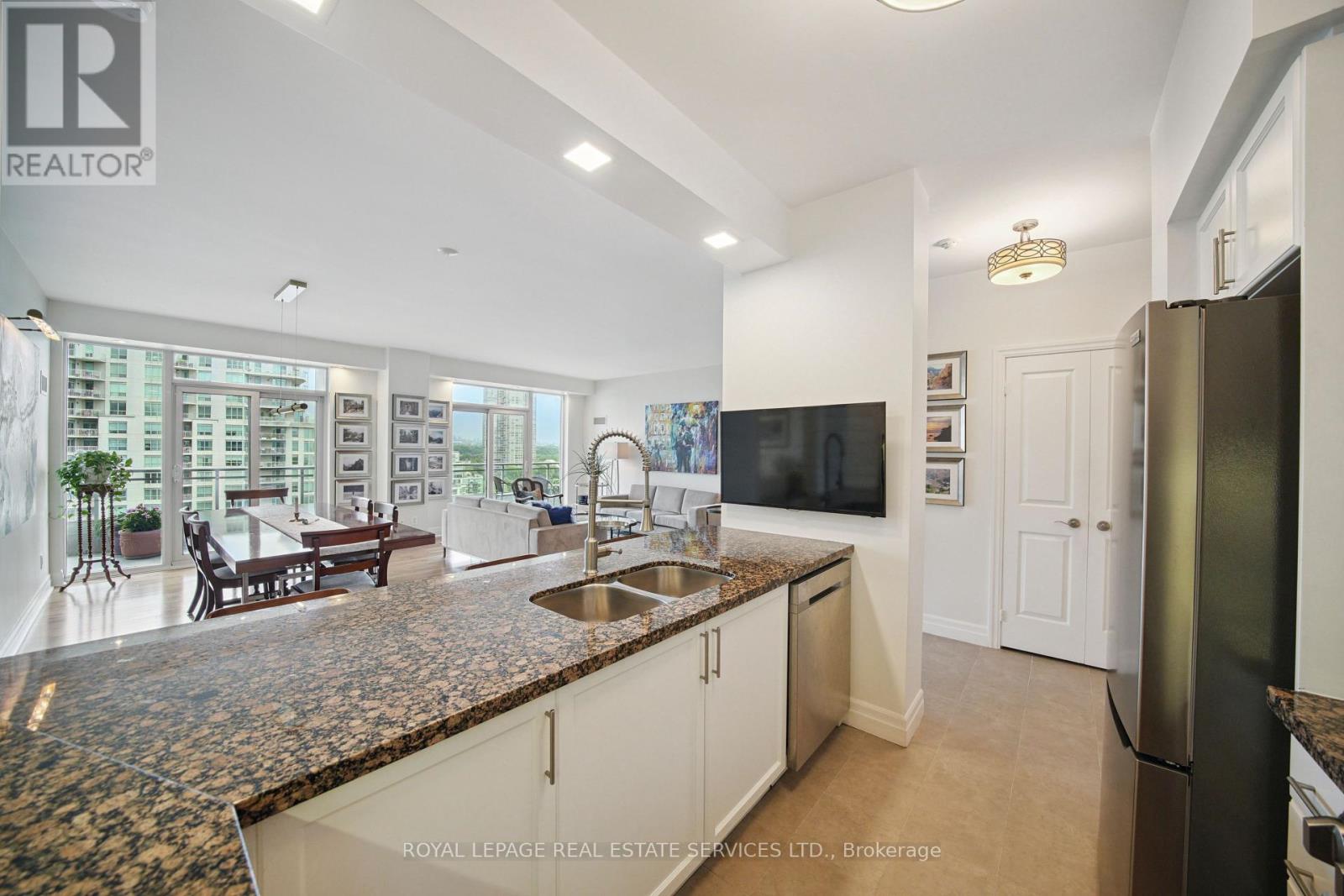 1102 - 58 Marine Parade Drive, Toronto, Ontario  M8V 4G1 - Photo 10 - W12277142