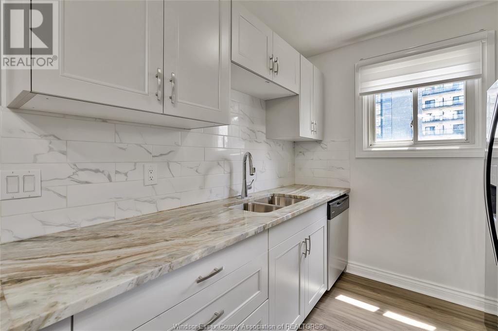 Property at 1388 COTTAGE PLACE image 5