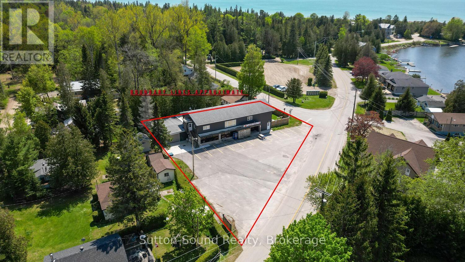 68 Sauble Falls Road, South Bruce Peninsula, Ontario  N0H 2G0 - Photo 2 - X12277250