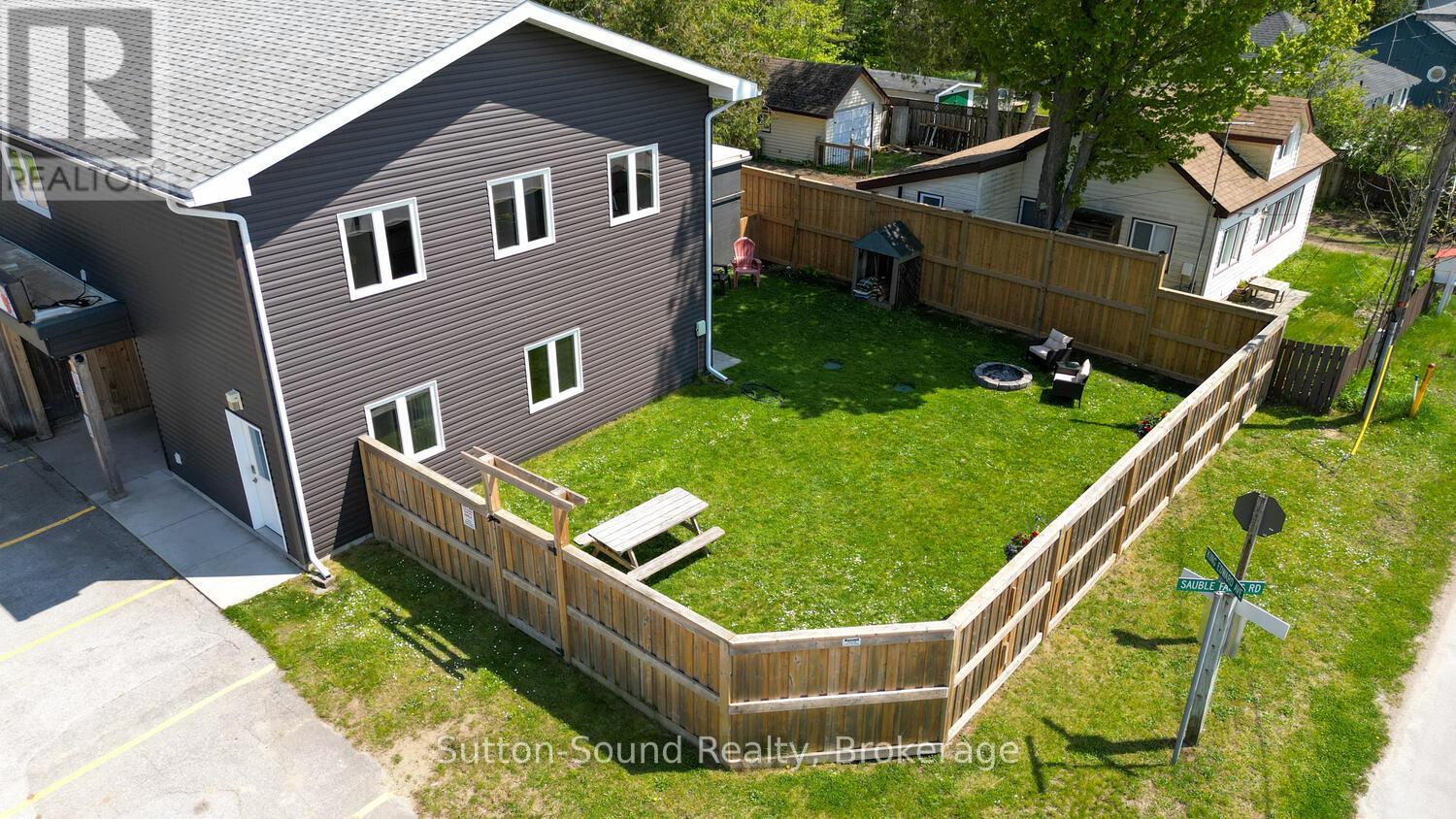 68 Sauble Falls Road, South Bruce Peninsula, Ontario  N0H 2G0 - Photo 27 - X12277250