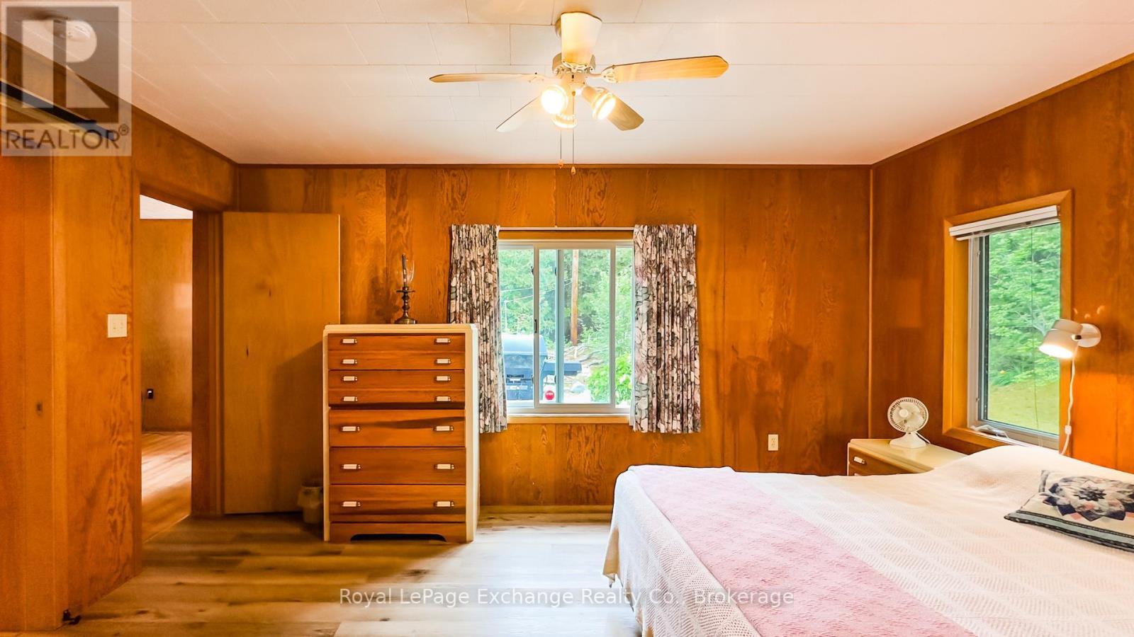 40 Vozka Drive S, Huron-Kinloss, Ontario  N2Z 0B3 - Photo 38 - X12277263