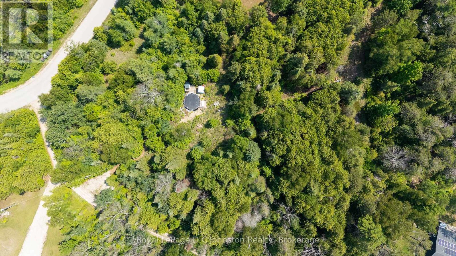 89 Sprucedale Drive, Kincardine, Ontario  N0H 2C5 - Photo 6 - X12277287